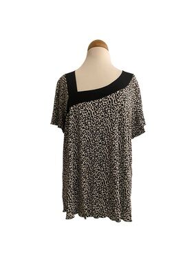 dressbarn Beige and Black Leopard Short Sleeve Top with Asymmetric Black Yoke